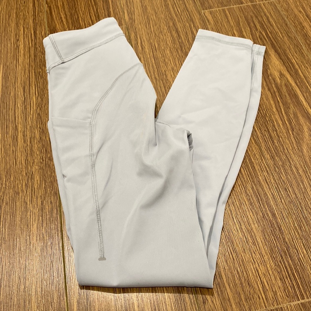Lululemon power thru tight